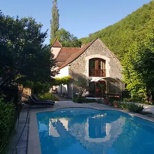 Bed & Breakfast Le Moulin De Jules Et Akasha, Murat